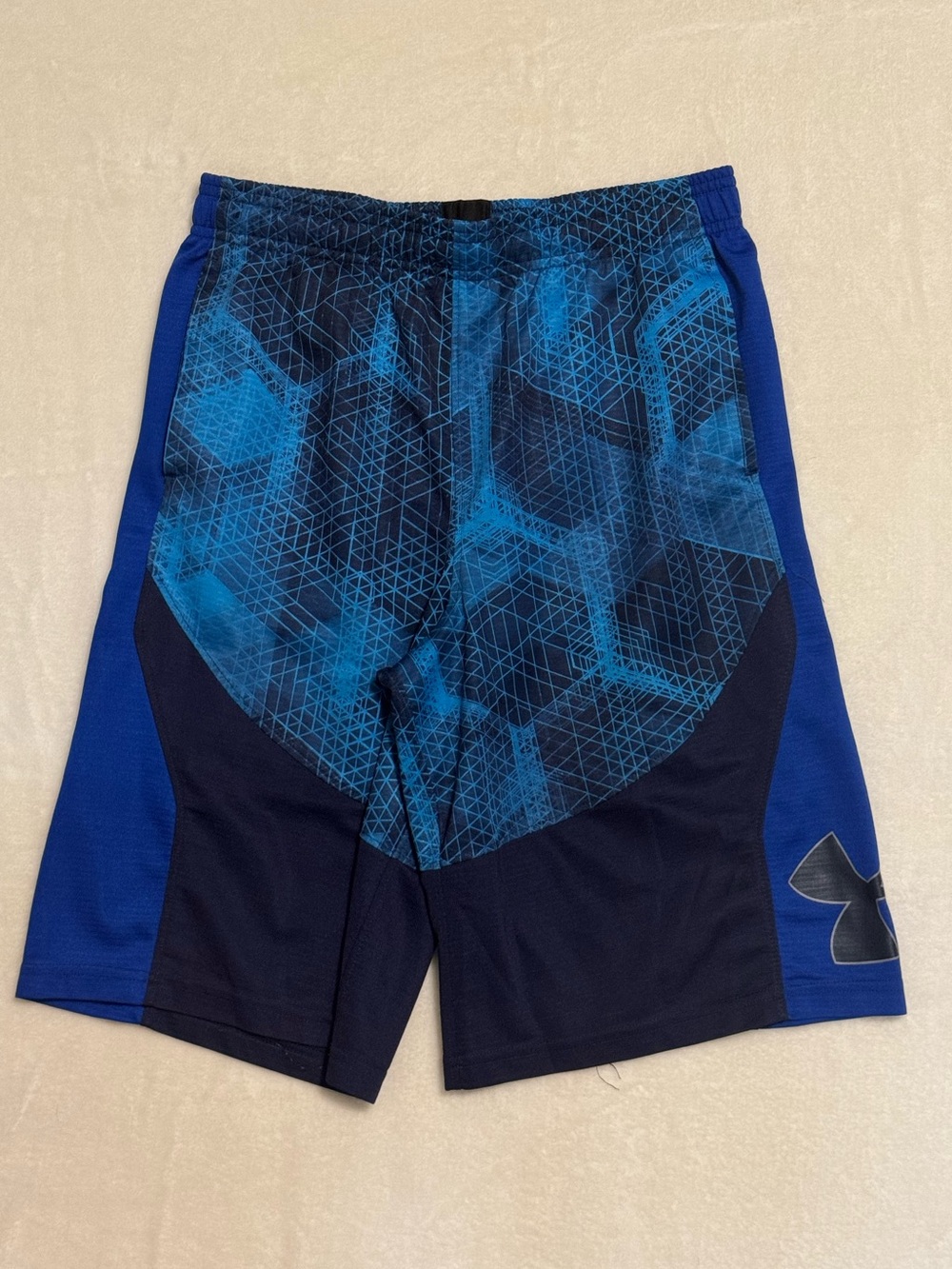 Under Armour Boy’s Youth Large Blue Athletic Shorts